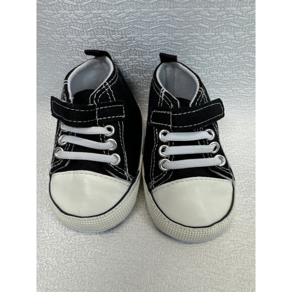 Baby Baby Black High-top hook and loop Sneakers Boys sz 2 - Picture 4 of 6